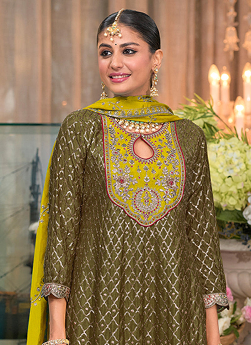 "Mehfil-e-Husan Embroidered Patiala Ensemble"